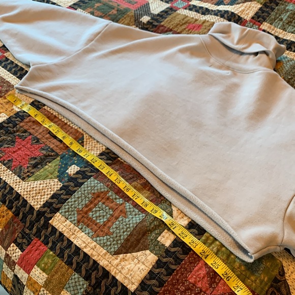 Oak + Fort cropped turtleneck oversized cream Small - Picture 10 of 11